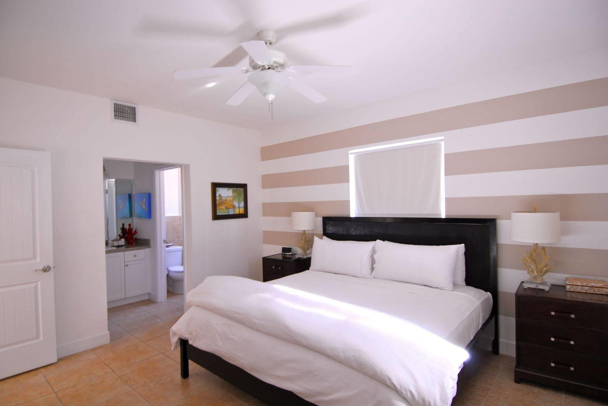 Resorts World Bimini Bayley Town Екстериор снимка